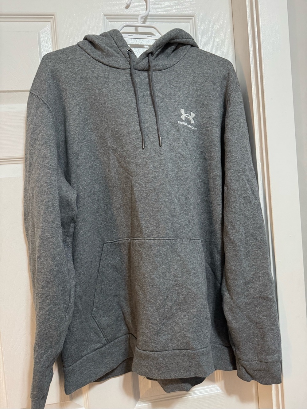 Under Armour Men’s Grey Pullover Hoodie Sweater XL
